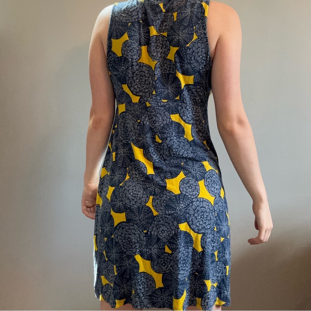 Boden Floral Casual Knit Midi Aline Dress V-Neck
Blue & Yellow - Picture 3 of 3